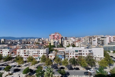 Apartment 2+1+2 for sale in Vlora