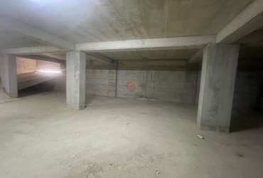 PRIVATE PARKING POST FOR SALE IN VLORE