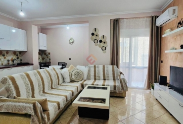 Apartment For Rent 2+1 Lungo Mare