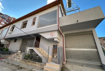 Spacious Apartment for Long-Term Rent in Vlora