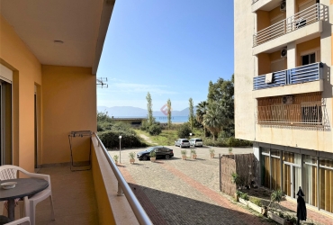 2+1 Apartment for Long-Term Rent with Sea View in Plazhi i Vjetër!