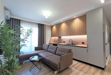 Brand new 1+1 apartment for long-term rent in the center of Vlora.