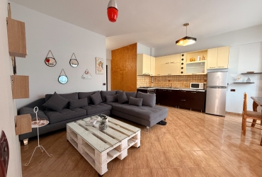 Apartment 1+1 Between Lungomare & Central Boulevard