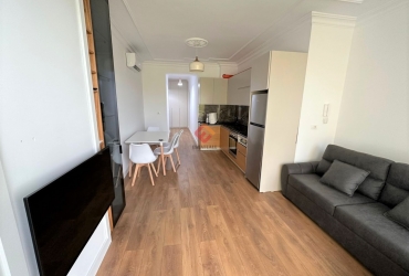 Luxurious 1+1 Apartment fo long term Rent with Side Sea View!