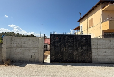 Plot with an old house for Sale
