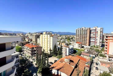 Modern apartment for sale in the center of Vlora - mountain and sea views!